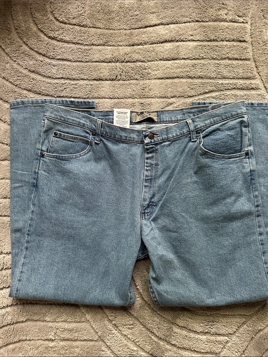 Wrangler Other - Wrangler Men's Light Blue Relaxed Fit Jeans